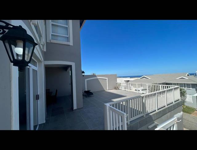 3 BEDROOM HOUSE FOR SALE IN PINNACLE POINT GOLF ESTATE